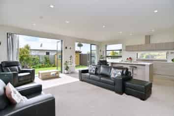5 Kestrel Place, Woolston