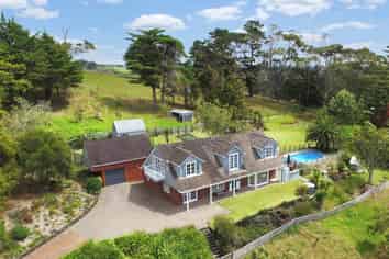 55 Messenger Road, Stillwater