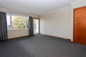2/75 Albert Street, Hamilton East