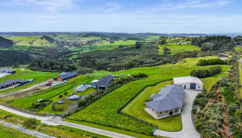 1518 Old North Road, Helensville