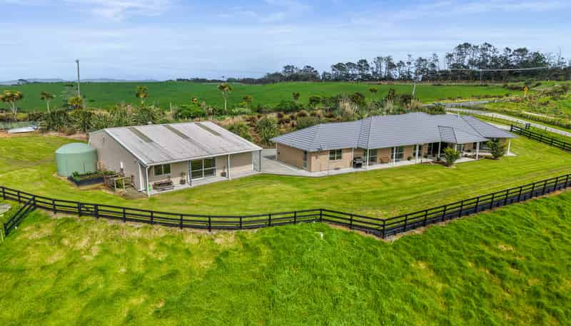 1518 Old North Road, Helensville
