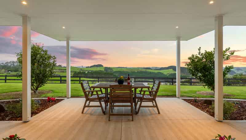 1518 Old North Road, Helensville