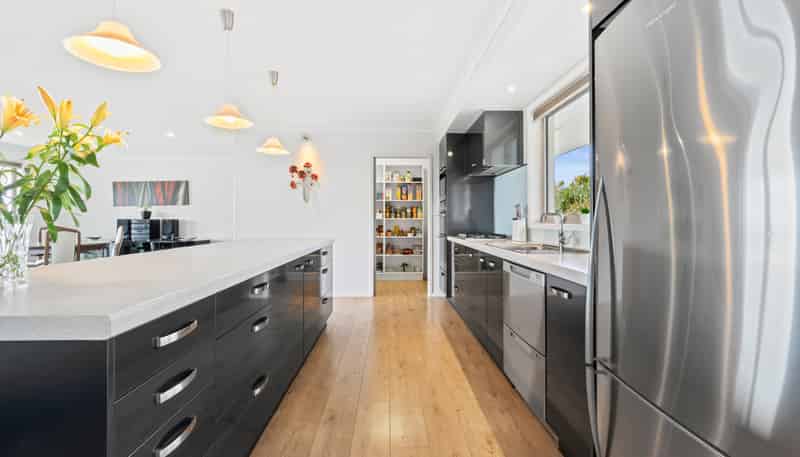 1518 Old North Road, Helensville