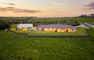 1518 Old North Road, Helensville