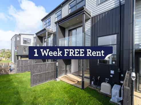 7/60 Triangle Road, Massey