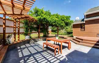 4 Oxford Crescent, Ebdentown