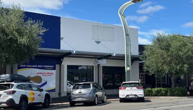 209 Russell Street North, Hastings