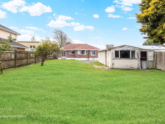 1137 New North Road, Mount Albert