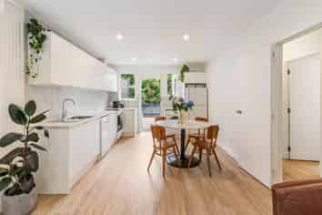 6/134 Edmonton Road, Te Atatu South