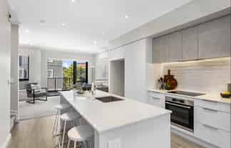 5/35 Marine Parade, Hobsonville