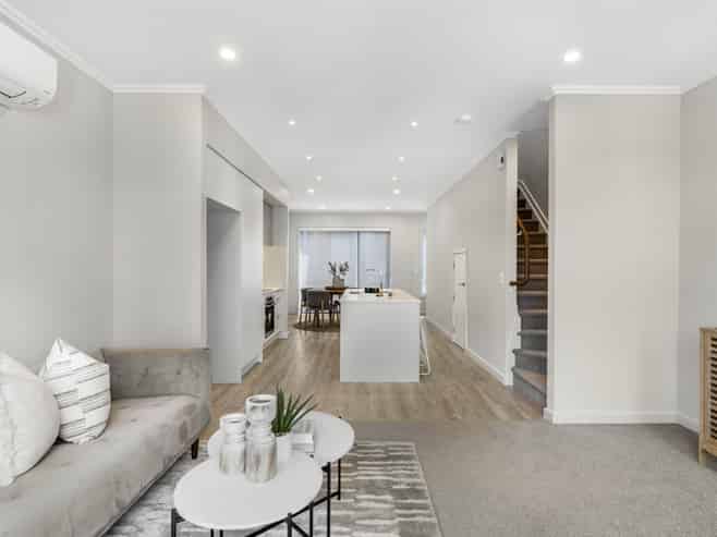 5/35 Marine Parade, Hobsonville