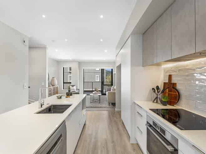 5/35 Marine Parade, Hobsonville