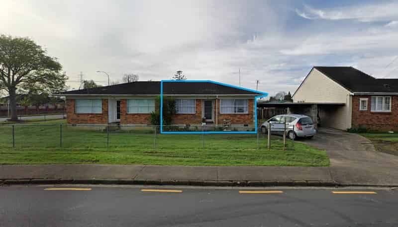 2/57 Bairds Road, Otara