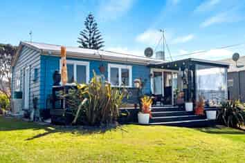 22 The Crescent, Waihi Beach