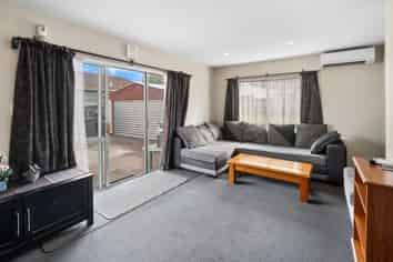55 Kuaka Crescent, Bromley