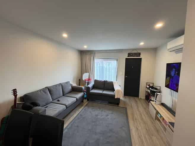 41/137 Hall Ave, Favona