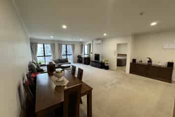 13A/132 Stancombe Road, Flat Bush