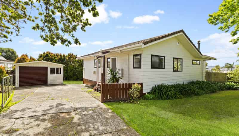 24 Aspiring Avenue, Clover Park