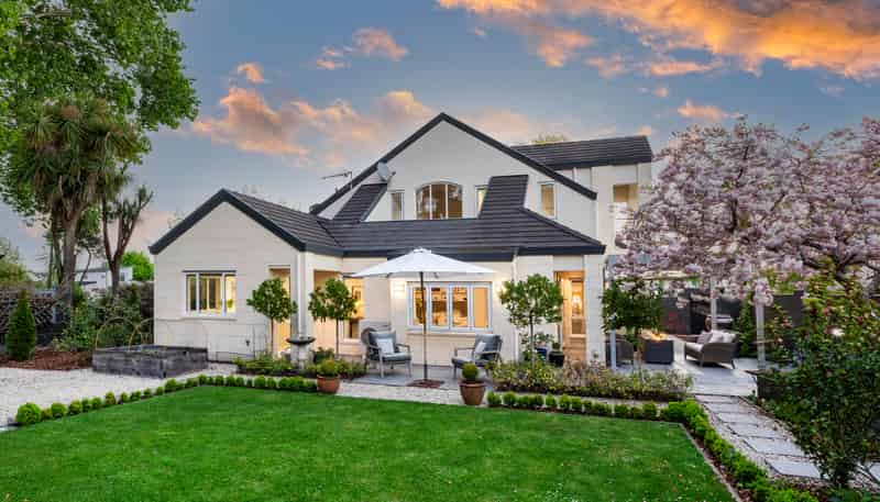 30 Chateau Drive, Burnside