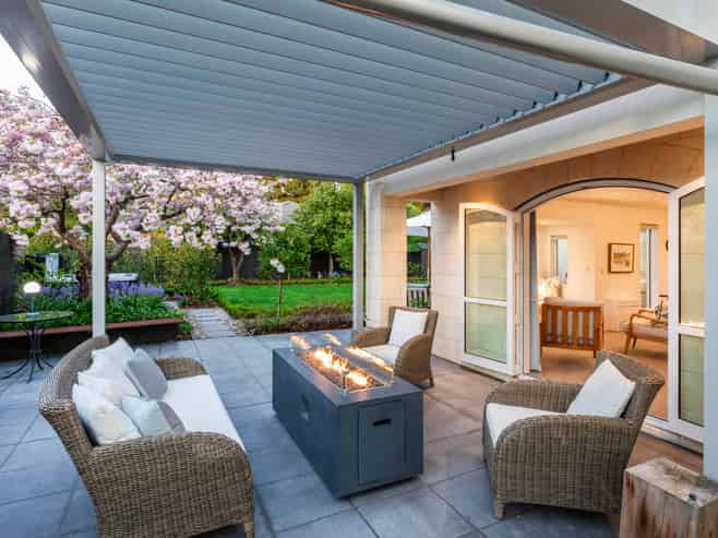 30 Chateau Drive, Burnside