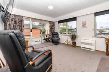 5 Keinan Avenue, Milton