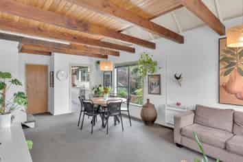 68 Palatine Terrace, Saint Martins