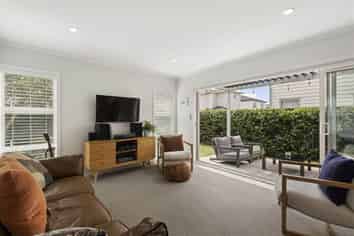30 Myland Drive, Hobsonville