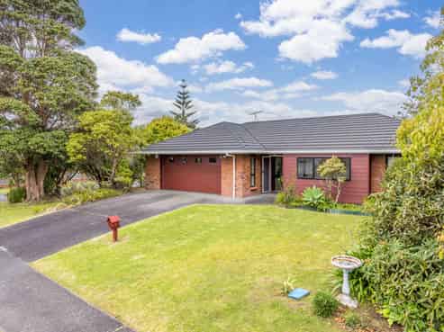 4 Settlers Grove, Orewa