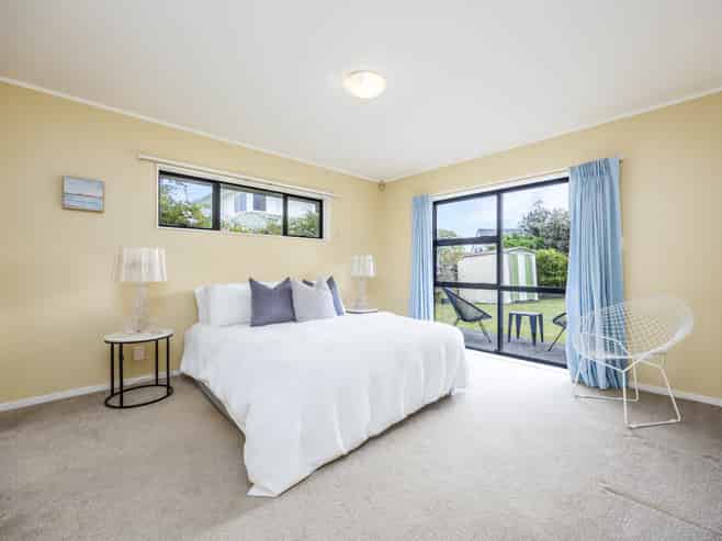 4 Settlers Grove, Orewa