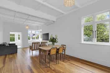 8 St Michaels Avenue, Point Chevalier