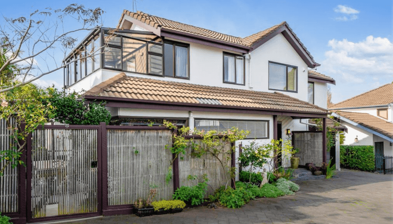 2/31 Paunui Street, St Heliers