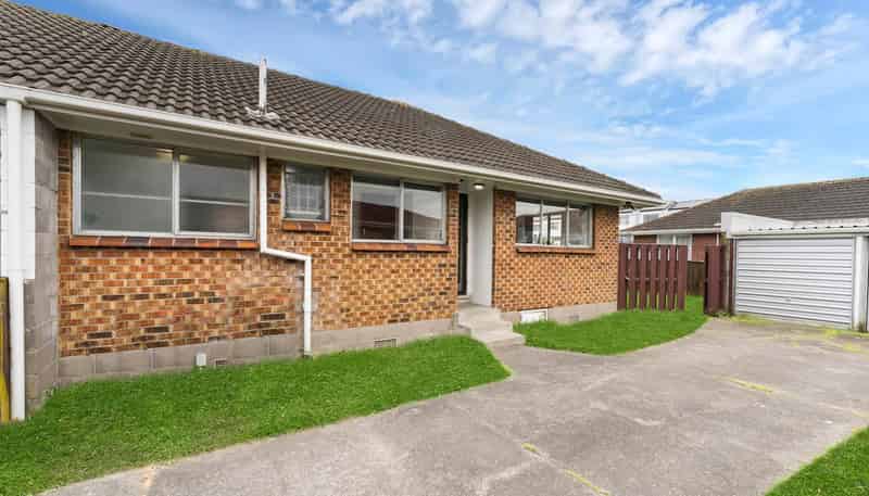 2/3 Palm Avenue, Pakuranga
