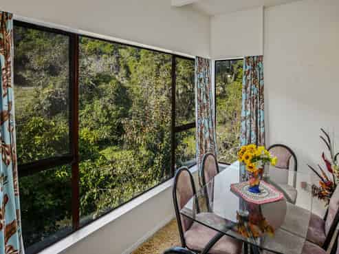 7 Teal Valley Road, Hira