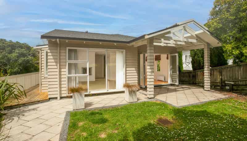 25 Newell Street, Point Chevalier