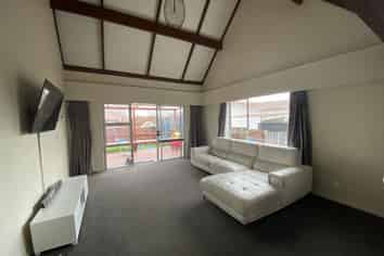 1/437B Main Road, Stoke