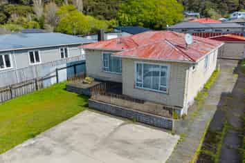 147 Wainuiomata Road, WAINUIOMATA