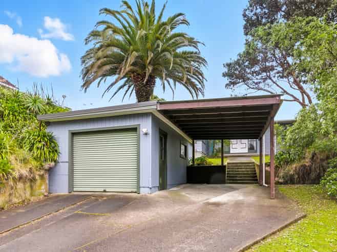 27 Clunie Avenue, Raumati South