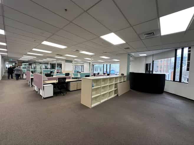 Half Floor With Good Outlook