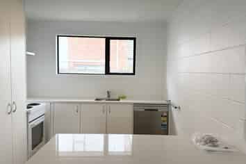 2/24 Longford Street, Mount Wellington