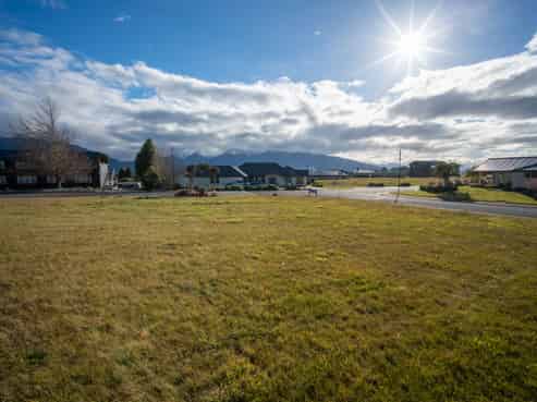 18 Burnby Drive, Te Anau