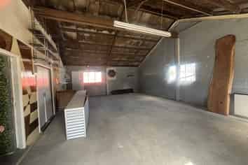 Tradie Yard for Lease
