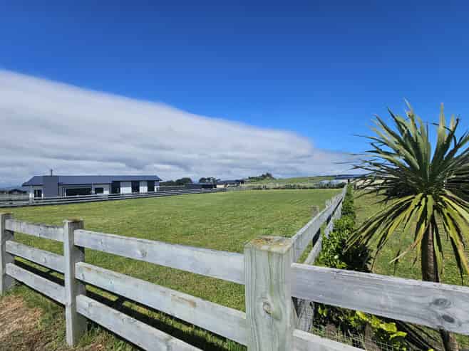 6 Roma Way, Waitarere