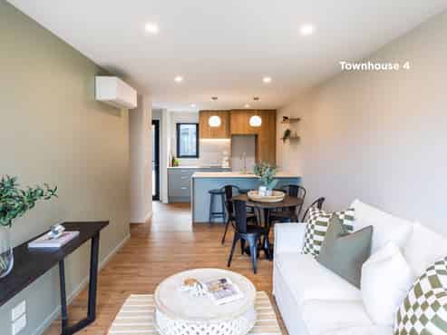 9/8 Akoranga Place, Hornby