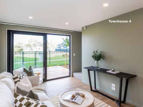 9/8 Akoranga Place, Hornby