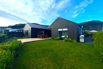 38 Huntaway Close, Stoke