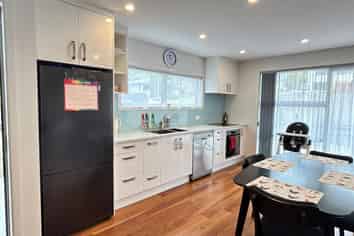 23A Sequoia Place, Sunnynook
