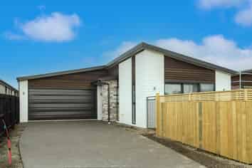 4 Lussa Close, Yaldhurst