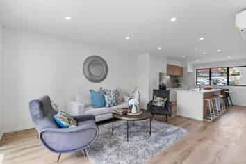 12/25 Vodanovich Road, Te Atatu South