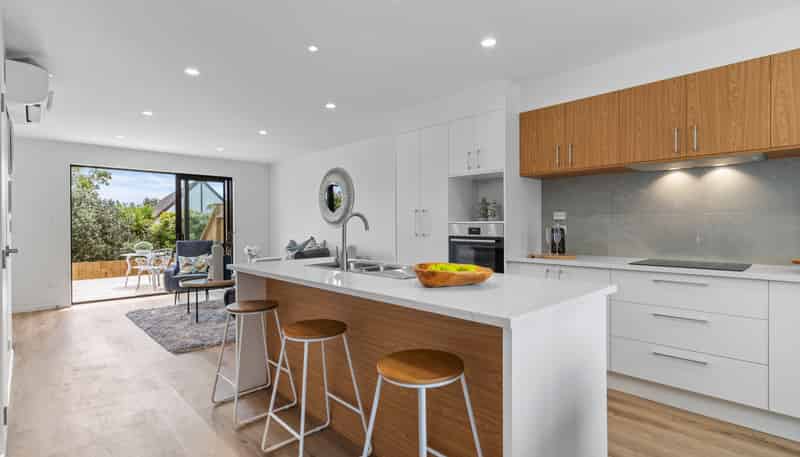 12/25 Vodanovich Road, Te Atatu South