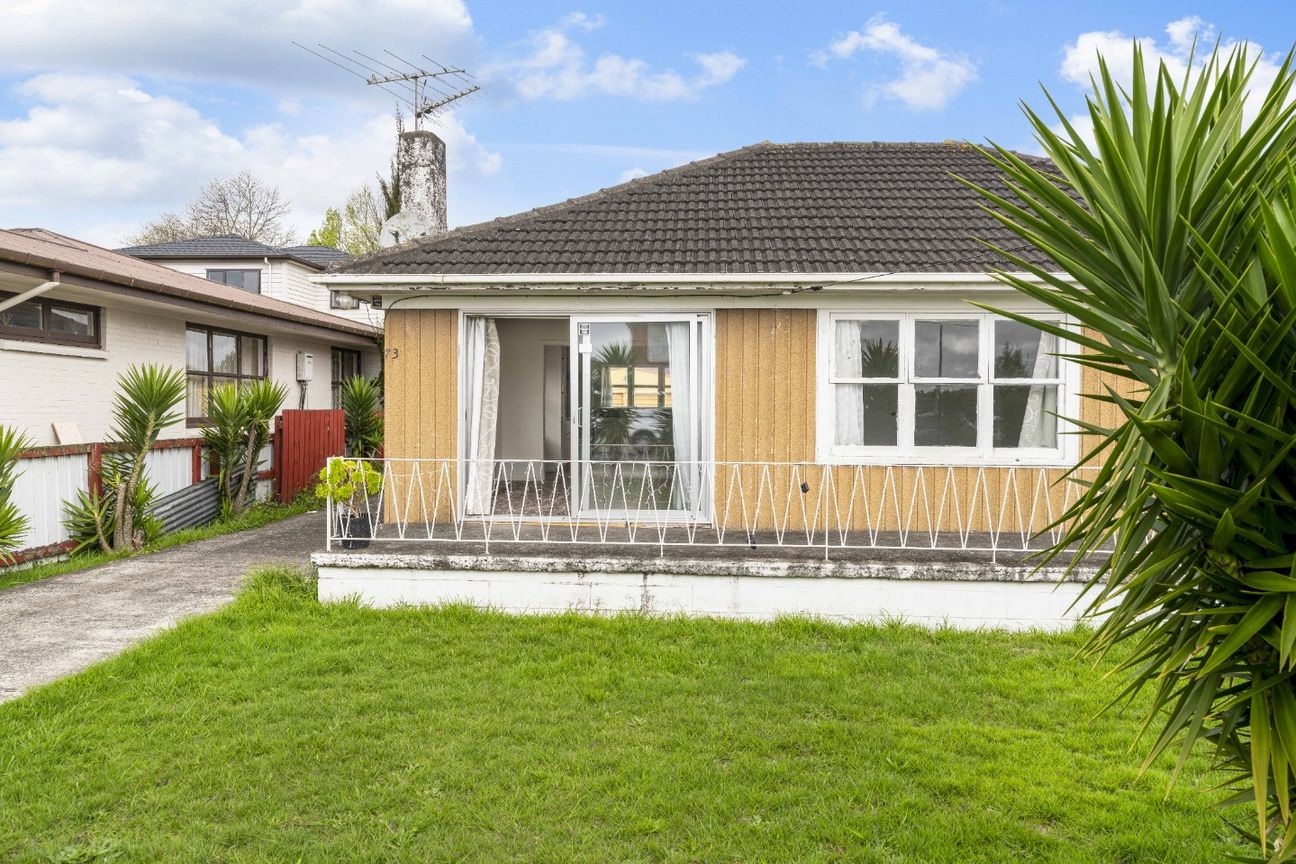 4-Bedroom Home with Spacious Section - Ansicht 2